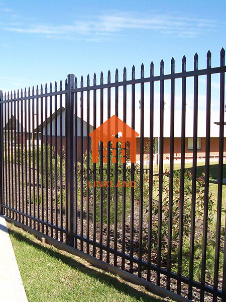 How to choose the Wrought Iron Fence accessories that suit you