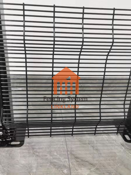 Application of Prison Mesh Fencing design