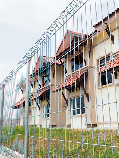 Chain link fence