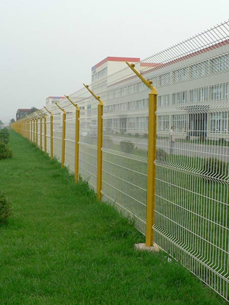 welded mesh fence